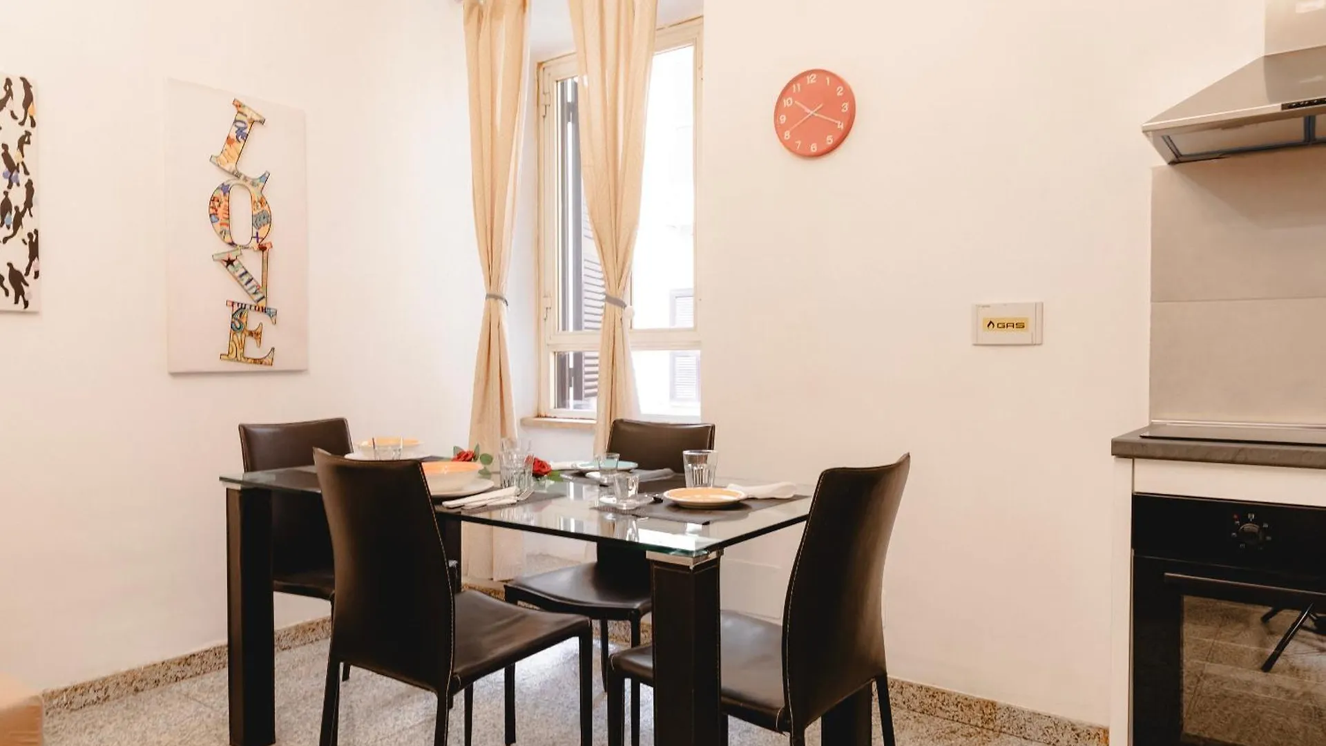 Apartment San Lorenzo Rome 31 Italy