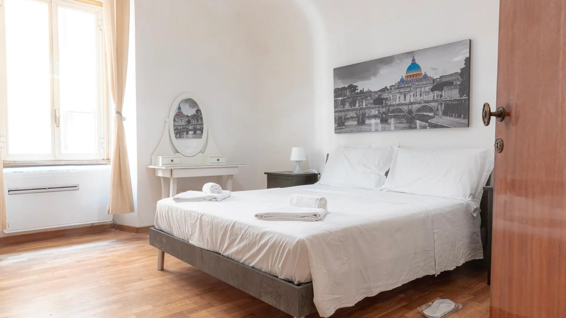 Apartment San Lorenzo Rome 31